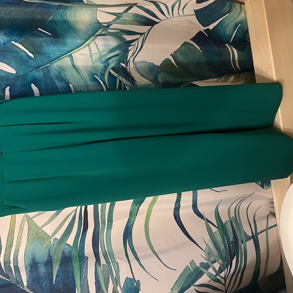 Calvin Klein jumper green - Picture 2 of 6